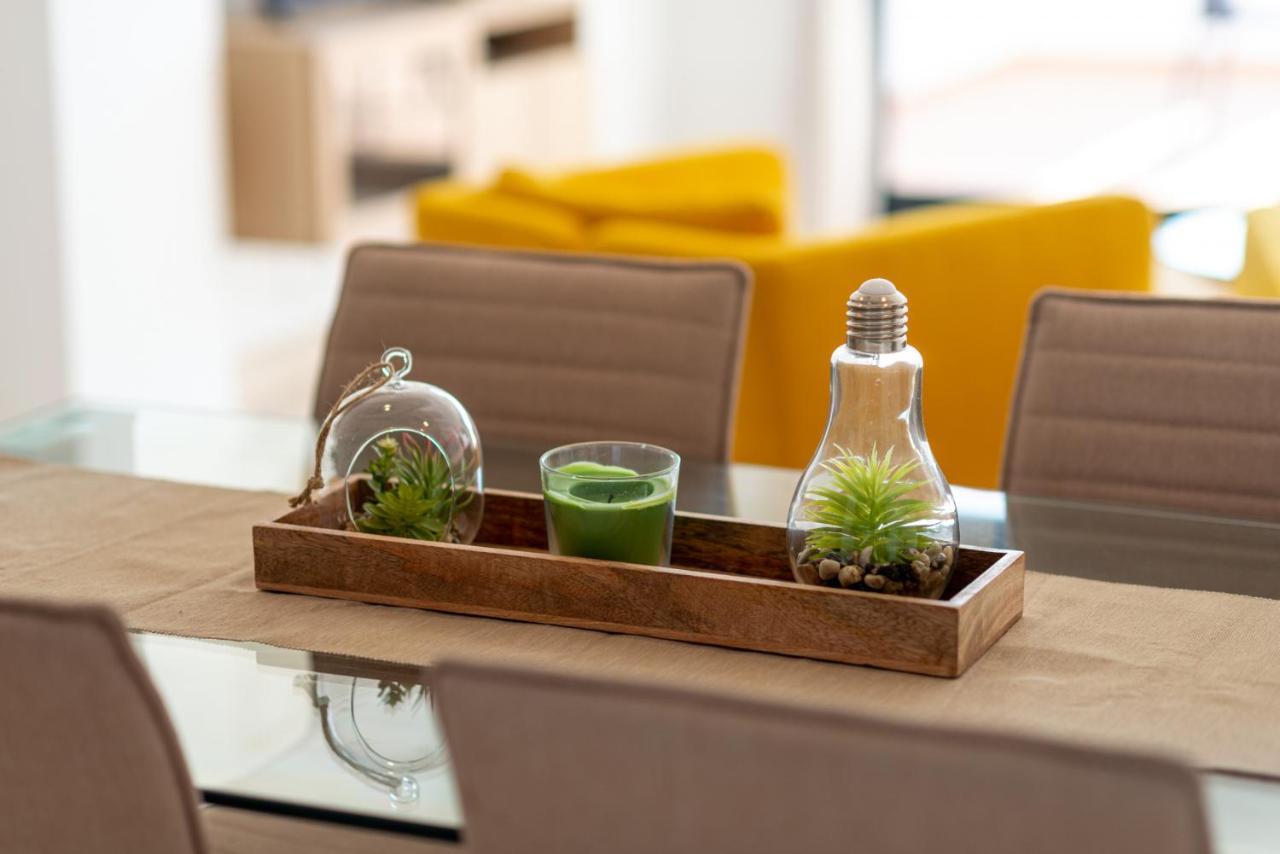 Apartment Lotus 2401 - Beautiful With Pool & Sea View
