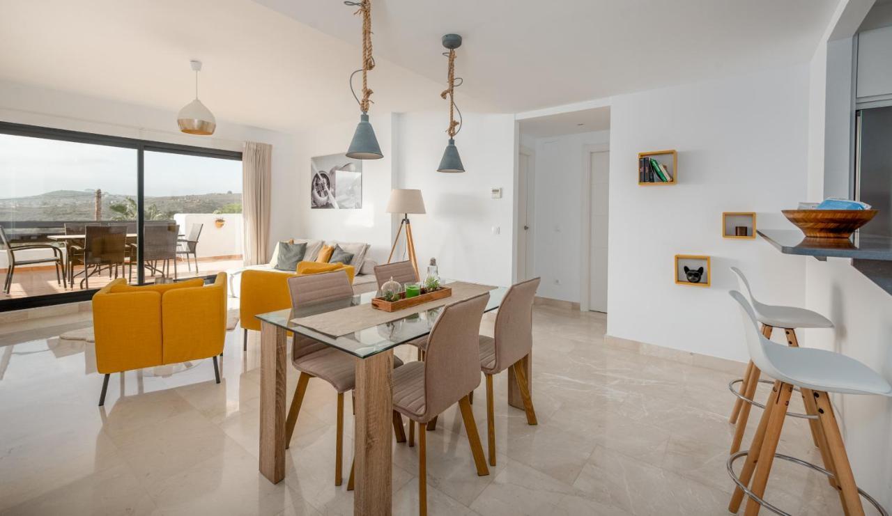 Lotus 2401 - Beautiful With Pool & Sea View *